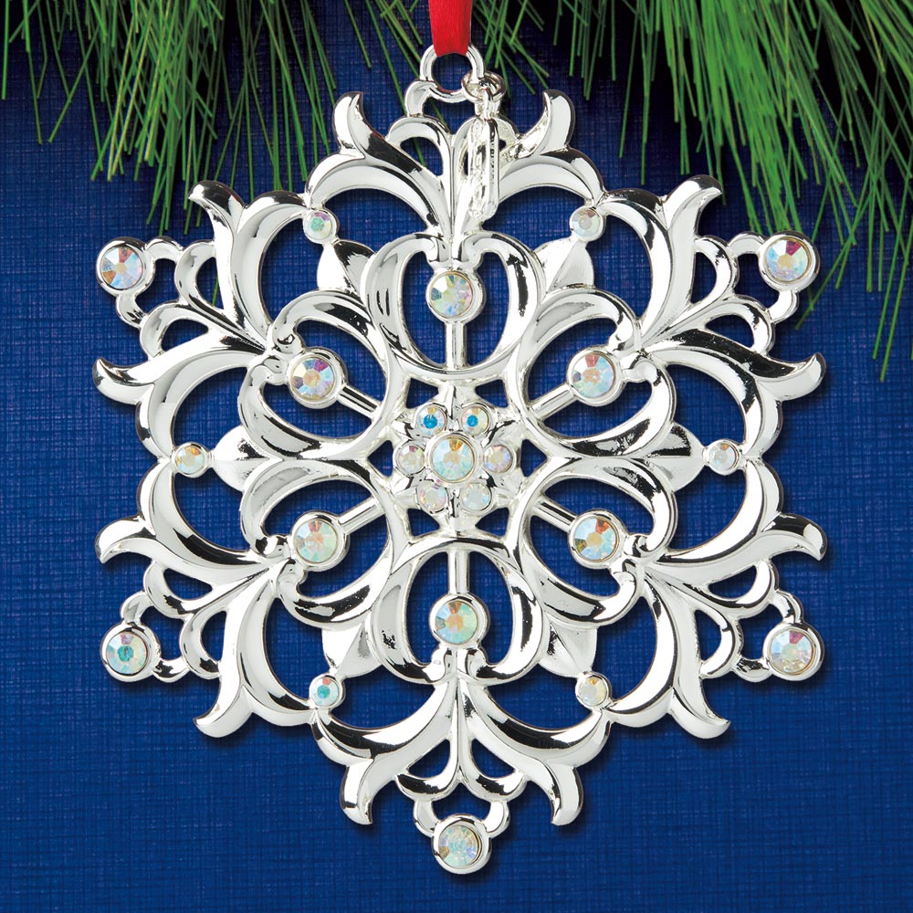 Sterling Collectables 2022 Lenox Snow Majesty Snowflake Silverplate