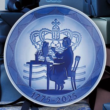 2025 Royal Copenhagen 250th Anniversary Plate image