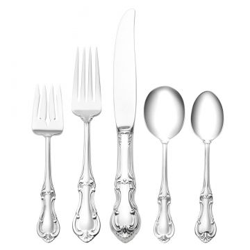 International Joan of Arc 5 Piece Dinner Setting with Cream Soup Spoon Sterling Silver image