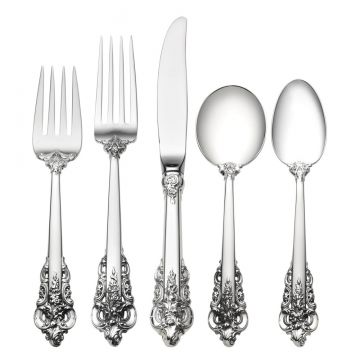 Wallace Grande Baroque 5 Piece Place Setting with Cream Soup Spoon Sterling Silver image