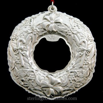 2000 Wallace Wreath Sterling Ornament image