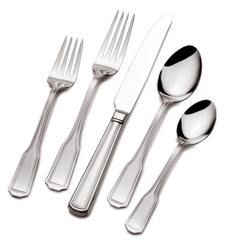 Wallace offers 18/10 china silverware set