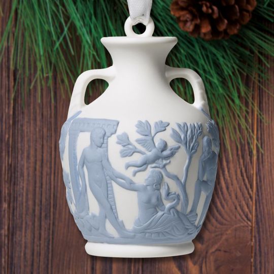 2019 Wedgwood Iconic Portland Vase Porcelain Ornament Sterling